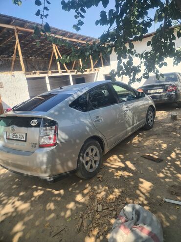 ош унаа базар: Toyota Prius: 2003 г., 1.5 л, Вариатор, Бензин, Хетчбек