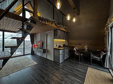 Посуточная аренда домов: 60 м², 2 комнаты, Утепленный, Теплый пол, Балкон застеклен — 3