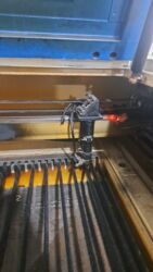 su satışı: Başlıq: Salam Reklam avadanlıq lazer kəsim 130x90 ölçüdə Təsvir