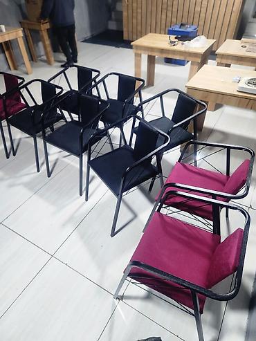 Kreslolar: Metall karkaslı yumşaq oturacaqlı kreslolar - Material: möhkəm qara — 1