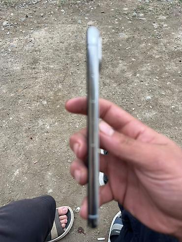 ip 9 plus: IPhone X, Gümüşü, Face ID — 2