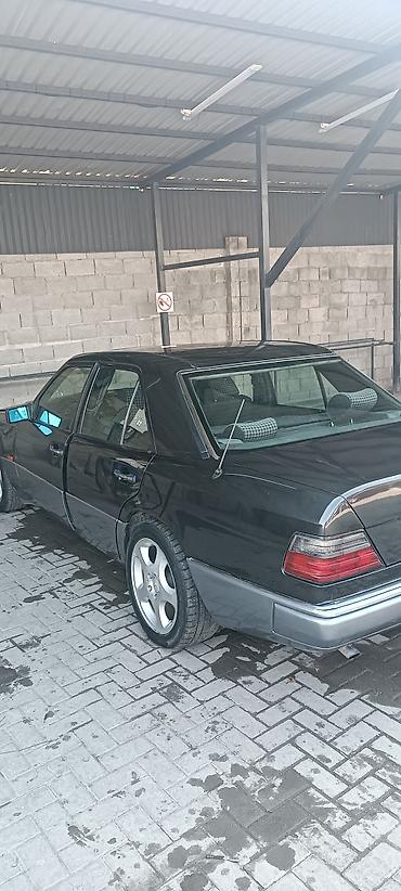 auto.klassmarket.ua: Mercedes-Benz W124: 1993 г., 2.2 л, Механика, Бензин, Седан — 9