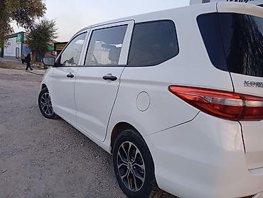 Changan: Changan Auchan A600 EV: 2022 г., 2 л, Автомат, Электромобиль, Минивэн — 3