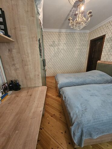 Otaqların uzunmüddətli kirayəsi: ŞEXSI MENZILLDIR .Şeherin Esas Merkez yerlerinden biri Olan 9 zu -da lalafo.az — 3 Otaqların uzunmüddətli kirayəsi: ŞEXSI MENZILLDIR .Şeherin Esas Merkez yerlerinden biri Olan 9 zu — 3