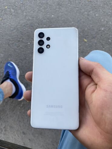 мобильные телефоны samsung: Samsung Galaxy A32 5G, Б/у, цвет - Белый, 2 SIM