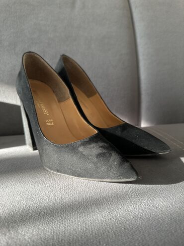 туфли чёрные замшевые: Туфли 38, цвет - Черный