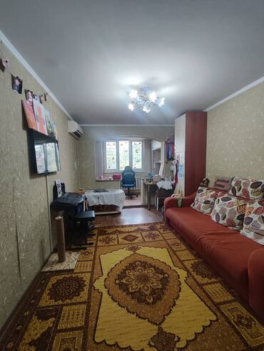 квартира с панорамными окнами: 2 комнаты, 43 м², 104 серия, 4 этаж, Косметический ремонт