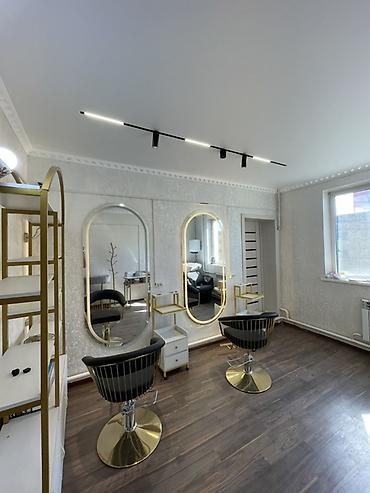 помощник парикмахера: Сдаю Whole salon: Для бровиста, Для визажиста, Для лешмейкера, 20 м², В жилом комплексе, Действующий, С оборудованием — 2
