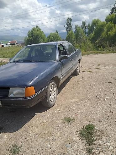 Унаа: Audi 100: 1989 г., Кол менен иштөөчү, Бензин, Седан — 8