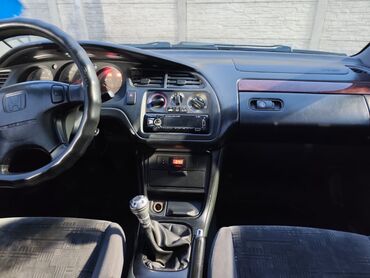 Honda: Honda Accord: 2001 г., Механика, Бензин, Седан — 12