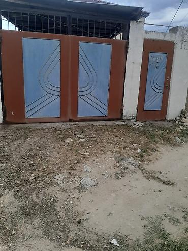 satdıq evler: 3 otaqlı, 300 kv. m, Orta təmir — 1