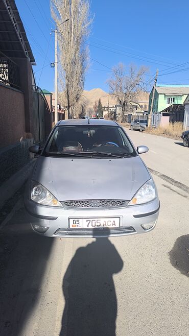 продам срочно машину: Ford Focus: 2003 г., 2 л, Механика, Бензин, Седан