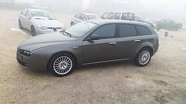 auto delovi alfa: DELOVI ZA ALFA ROMEO 159 | Stanje automobila kao na navedenim — 1