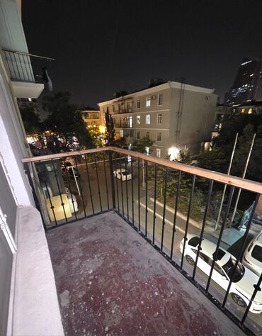 Köhnə tikili: 200000 son qiymeti.Bezi eshyalar qalacaq — 9