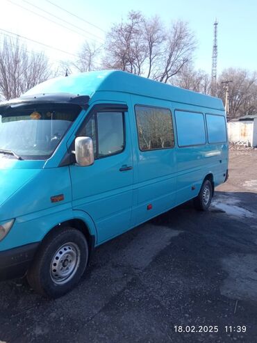 обмен на авто с доплатой: Mercedes-Benz Спринтер: 2002 г., 2.7 л, Механика, Дизель, Фургон