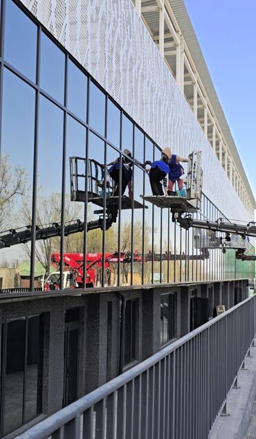Уборка помещений: Уборка помещений, | Генеральная уборка, Уборка после ремонта, | Офисы, Квартиры, Дома — 12