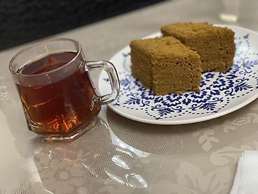 ucuz bal: Ev üsulu “Medovik” bal tortu - Klassik reseptlə hazırlanmış çoxqatlı — 4