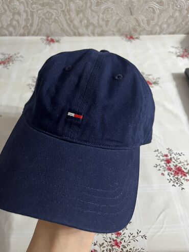 день и ночь: Эркектердин баш кийими, Tommy Hilfiger, Жаңы, түсү - Көк, Өзү алып кетүү, Акылуу жеткирүү