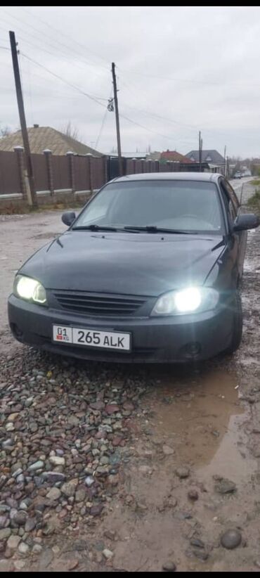 Kia: Kia Spectra: 2006 г., 1.6 л, Механика, Бензин, Седан