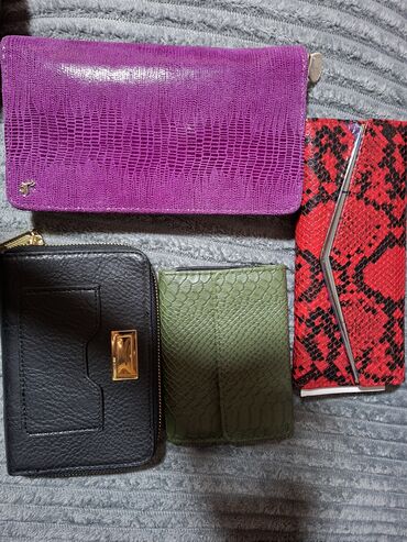 кошелёк бутун: 4 женских кошельков/клатчей - Фиолетовый клатч с фактурой под