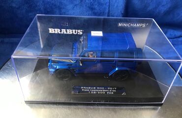 Avtomobil modelləri: Коллекционная модель Brabus 900 based on Mercedes-Benz G65 dark blue — 6