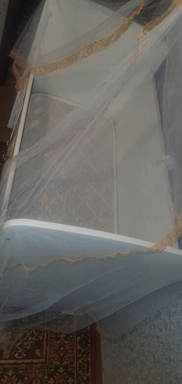 Beşiklər: Oğlan və qız üçün, İşlənmiş, Dördbucaq, Beşik, Matras ilə, Yellənmə mexanizm ilə -da lalafo.az — 8 Beşiklər: Oğlan və qız üçün, İşlənmiş, Dördbucaq, Beşik, Matras ilə, Yellənmə mexanizm ilə — 8