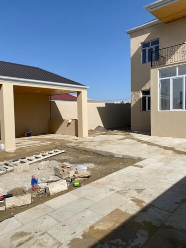 Həyət evləri və villaların satışı: Hövsanda 3.3 sotda 2 mertebelı 6 daş üzerinde heyet evi satılır. Bu — 2