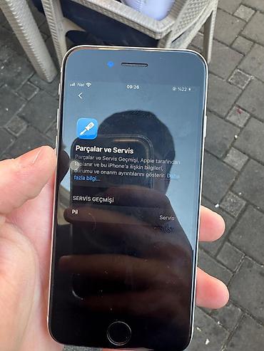Apple iPhone: IPhone SE 2020, 64 GB, Ağ, Simsiz şarj — 9