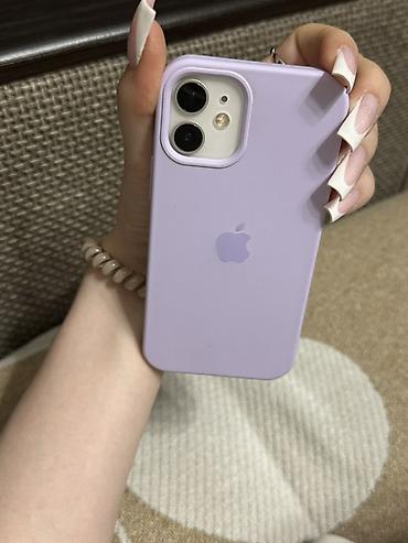 Apple iPhone: IPhone 12 mini, цвет белый. Акб 74% в идеальном состоянии 5 чехов и — 9