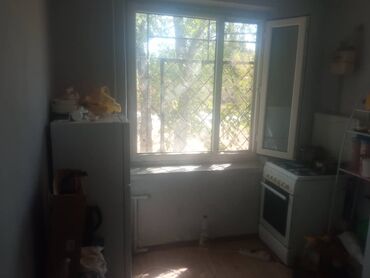 продаётся квартира в караколе: 1 комната, 30 м², 105 серия, 1 этаж, Евроремонт