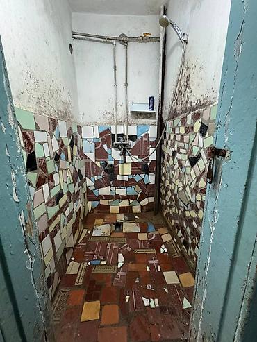 общежите: 1 комната, 9 м², Гостиничный тип, 3 этаж, Старый ремонт — 4