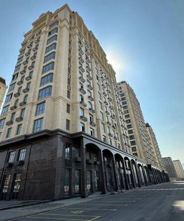 Продажа квартир: 3 комнаты, 109 м², Элитка, 2 этаж, ПСО (под самоотделку)