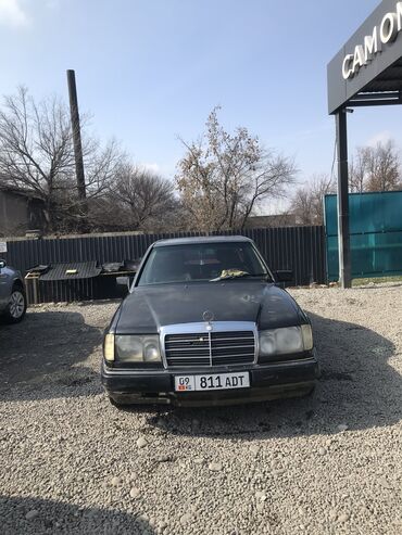 Mercedes-Benz: Mercedes-Benz W124: 1988 г., 2.3 л, Механика, Бензин, Седан