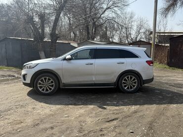 Kia: Kia Sorento: 2016 г., 2 л, Автомат, Дизель, Внедорожник