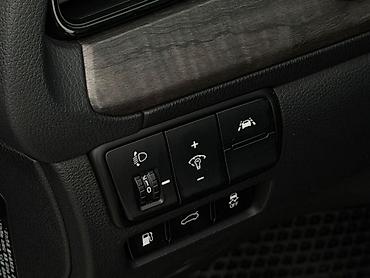 Kia: Kia K7: 2019 г., 2.5 л, Вариатор, Гибрид, Седан — 10