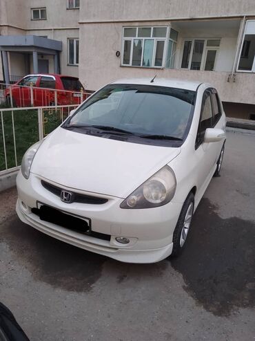 фолсваген б 5: Honda Fit: 2003 г., 1.5 л, Автомат, Бензин