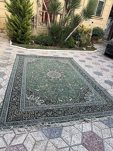 step deke: Xalça İran, Kredit yoxdur — 1