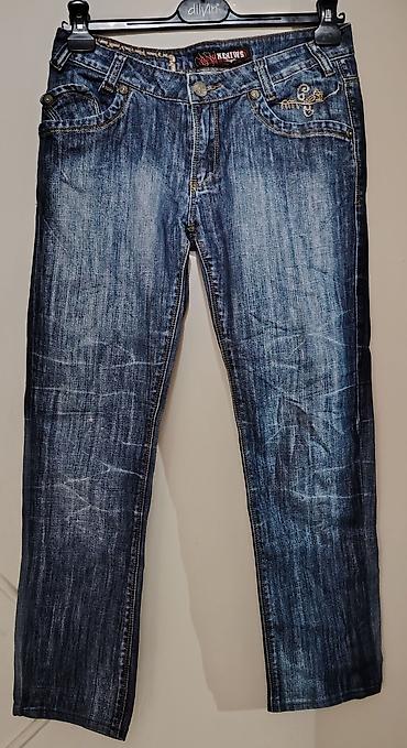 Ženske farmerke – tamno plavi denim sa izbledelim efektom i