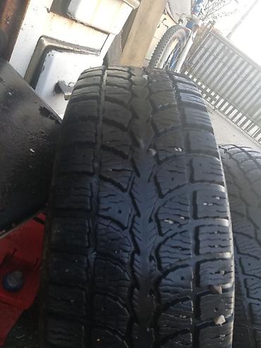 Gume i felne: U dobrom stanju,cena po kom — 2