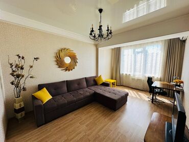 саламат курулуш: 2 комнаты, 71 м², Элитка, 9 этаж, Косметический ремонт