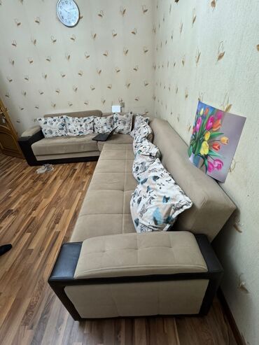 Divanlar: Künc divan, İşlənmiş, Açılan, Bazalı