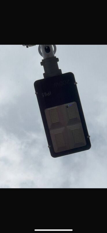 Солнечные прожекторы: Солнечный прожектор на улице снаружи есть и на помещении с фабрика — 20