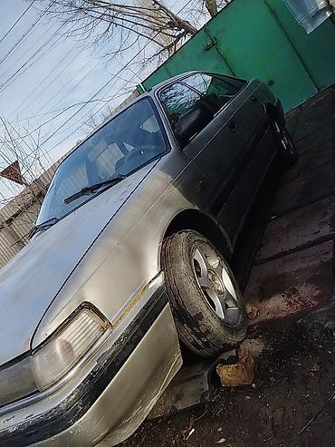 Mazda: Mazda 626: 1988 г., 2 л, Бензин, Хэтчбэк — 3