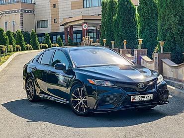 на тайоту: Toyota Camry: 2018 г., 2.5 л, Автомат, Бензин, Седан — 3