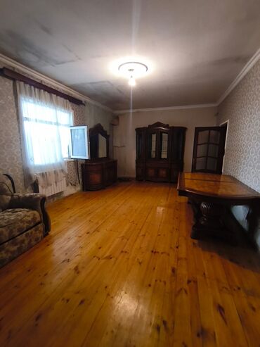 Uzunmüddətli kirayə evlər: 100 kv. m, 3 otaqlı, Qaz — 3