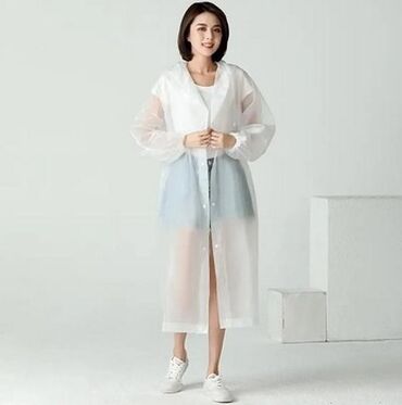 фартук прорезиненный: Дождевик-плащ с капюшоном, унисекс - - Разные цвета на выбор lalafo.kg да фартук прорезиненный: Дождевик-плащ с капюшоном, унисекс - - Разные цвета на выбор