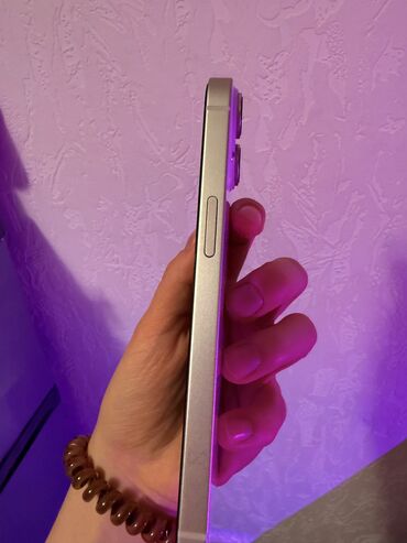 Apple iPhone: IPhone 14, Б/у, 256 ГБ, Белый, Зарядное устройство, Защитное стекло, Чехол, 84 % — 7