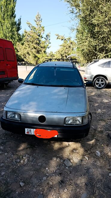 глушитель на пасат б3: Volkswagen Passat: 1989 г., 1.8 л, Механика, Бензин, Универсал