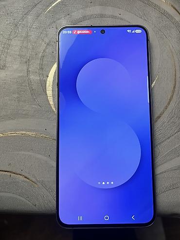 Мобильные телефоны и аксессуары: Samsung Galaxy S25 FE, 256 ГБ, цвет - Голубой — 3