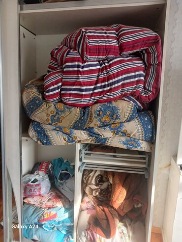 seyf qapi islenmis: İşlənmiş, Kupe, 2 qapılı Düz dolab, Şifonyer, Türkiyə